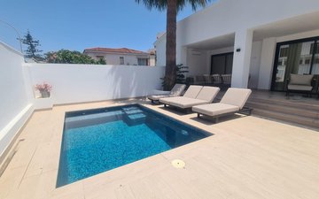 Property slide 19