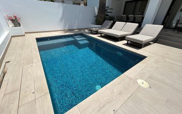 Property slide 21
