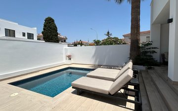 Property slide 24