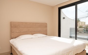 Property slide 38