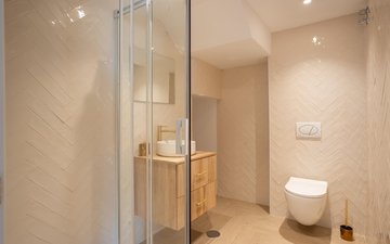 Property slide 42