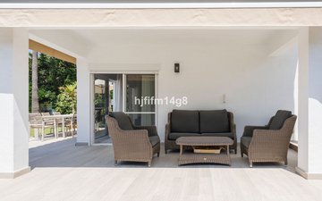 Property slide 25