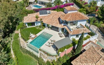 Property slide 10