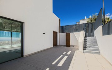 Property slide 23