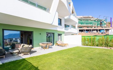 Property slide 20