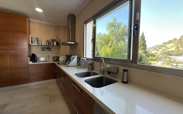 Property slide 15