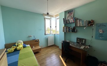 Property slide 28