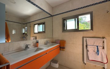 Property slide 29