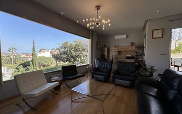 Property slide 9
