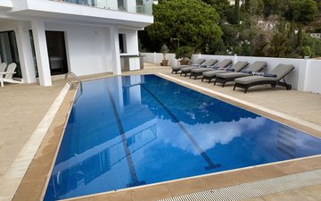 Property slide 36