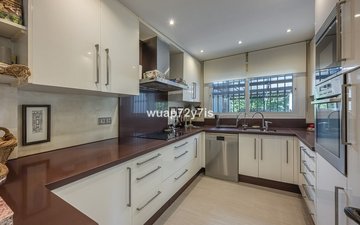 Property slide 21
