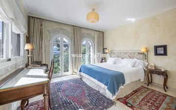 Property slide 25