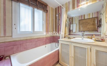 Property slide 39