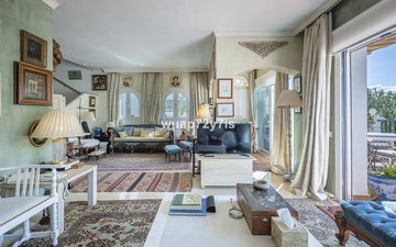 Property slide 8