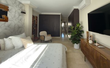 Property slide 21