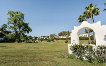 Property slide 17