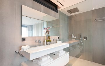 Property slide 16