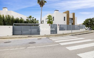 Property slide 58