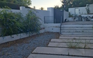 Property slide 13