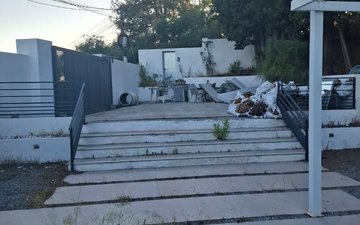 Property slide 14