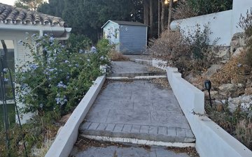 Property slide 19