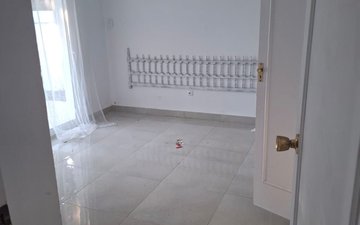 Property slide 39