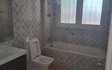 Property slide 44