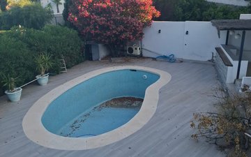 Property slide 8
