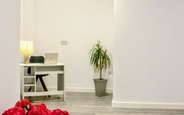 Property slide 18