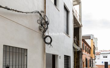 Property slide 21