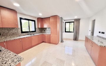 Property slide 21