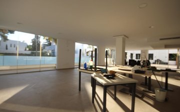 Property slide 16