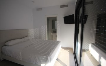 Property slide 22