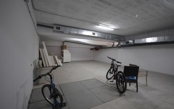Property slide 30