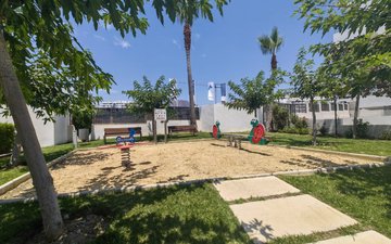 Property slide 38