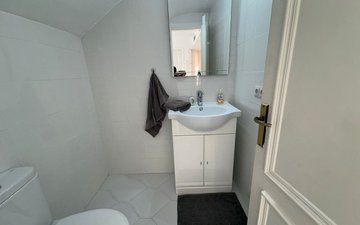 Property slide 19