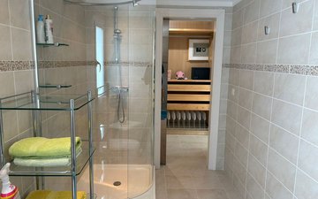 Property slide 25