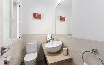 Property slide 30