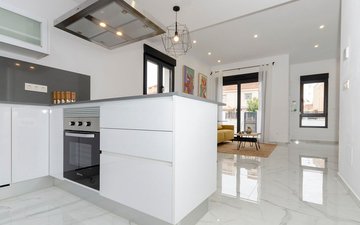 Property slide 32