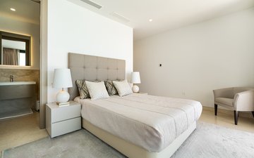 Property slide 38