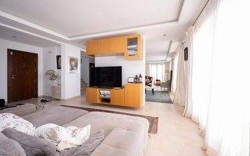 Property slide 8