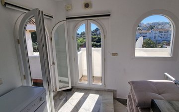 Property slide 38