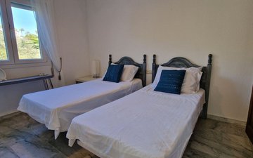 Property slide 41