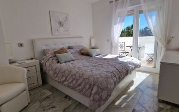Property slide 47