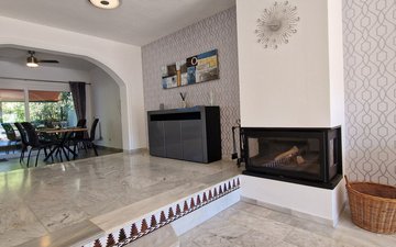 Property slide 49