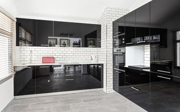 Property slide 10
