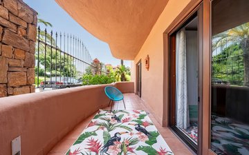 Property slide 21
