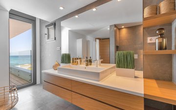Property slide 39