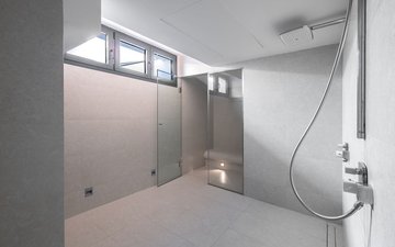 Property slide 67
