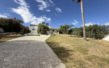 Property slide 24